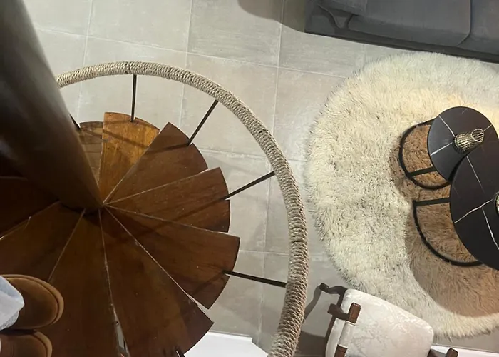 το αρχοντικόν * Agia Varvara